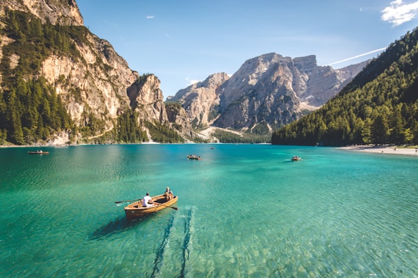 山脉旅游风景